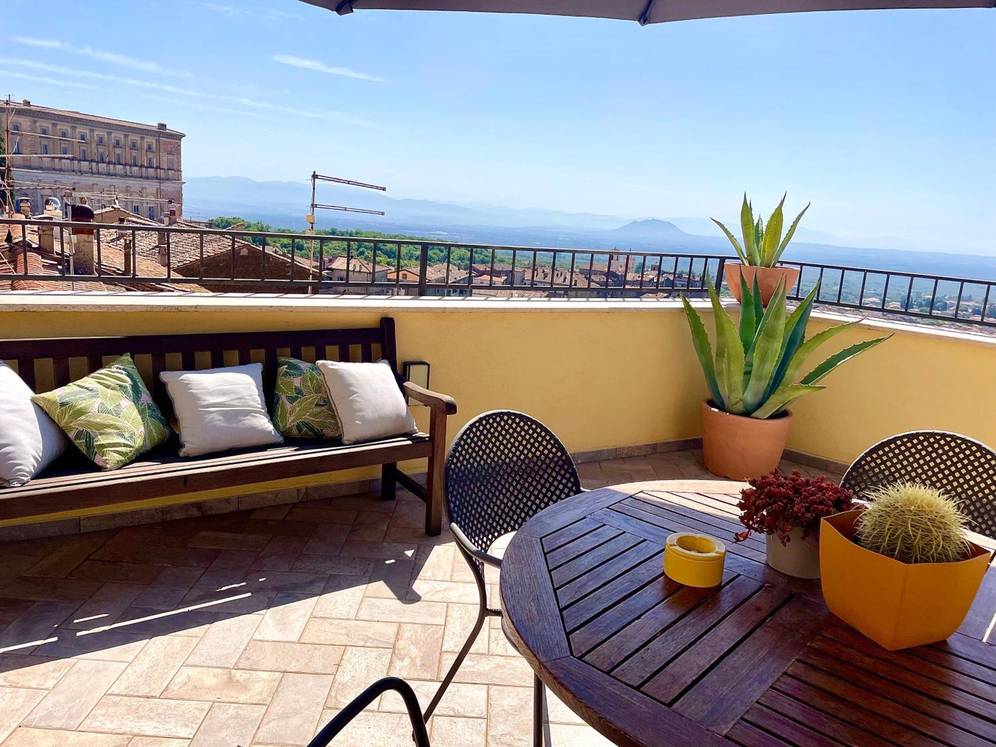 Casa Checca Appartamenti Per Vacanze Caprarola Ngoại thất bức ảnh